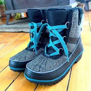 Sorel Tivoli II tweed winter boots — NEW without tags